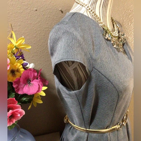 SHELBY & PLAMER GRAY DRESS - Picture 4 of 10